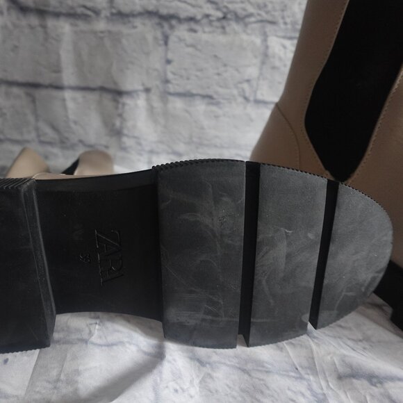 Zara Lug Sole Low Heel Leather Ankle Boots - Picture 14 of 16